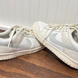 Nike Low-Top Sneakers in Off-White with Light Gray Swoosh